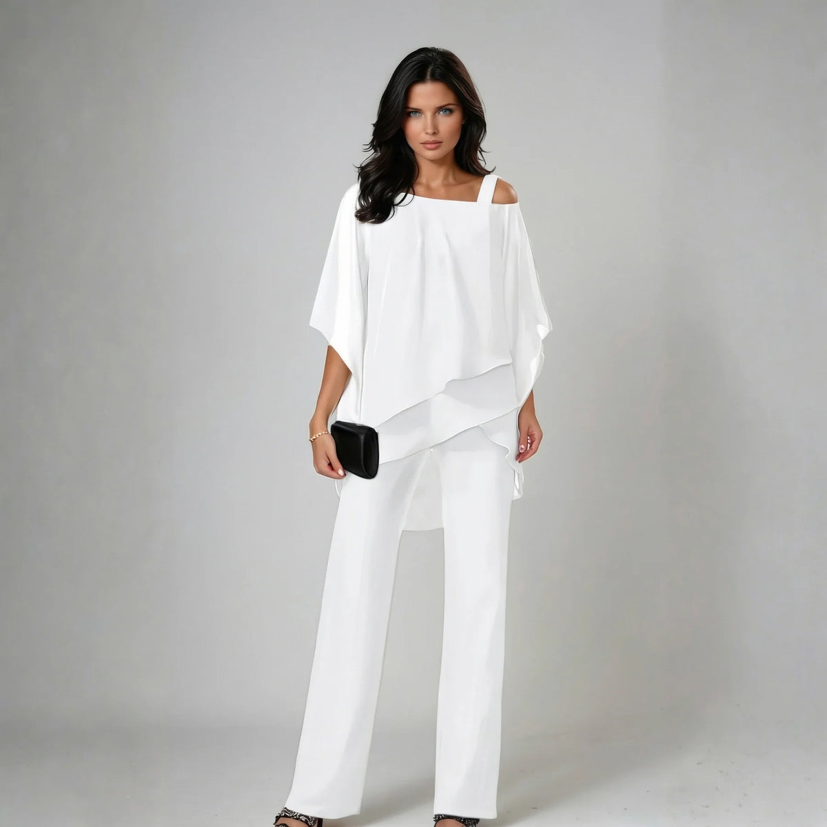 Two-piece layered set